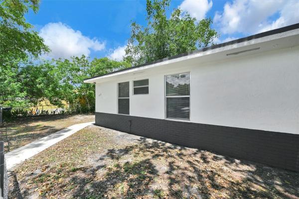 Vista Verde, 3833 NW 213th Ter, Miami Gardens, Florida 33055, image 2