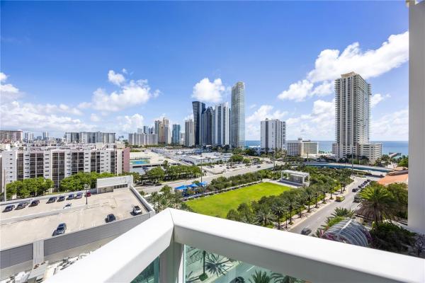 St Tropez On The Bay, 250 Sunny Isles Blvd #3-1202, Sunny Isles Beach, Florida 33160, image 1