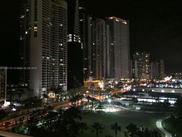 Winston Towers 600, 210 174th St #1003, Sunny Isles Beach, Florida 33160, image 1
