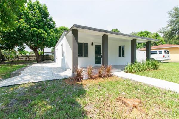Starck Properties, 1757 NW 109th St, Westview, Florida 33167, image 2