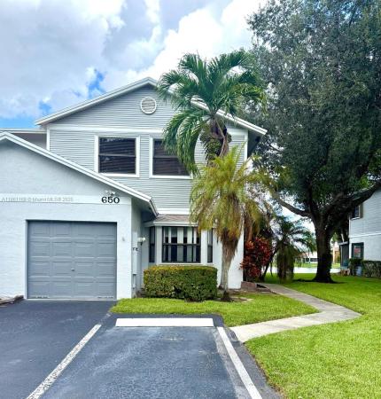 Southbridge At Pembroke Pointe, 650 NW 106th Ter, Pembroke Pines, Florida 33026, image 1