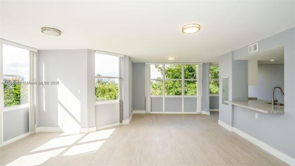 Brickell Place, 1901 Brickell Ave #B508, Miami, Florida 33129, image 1