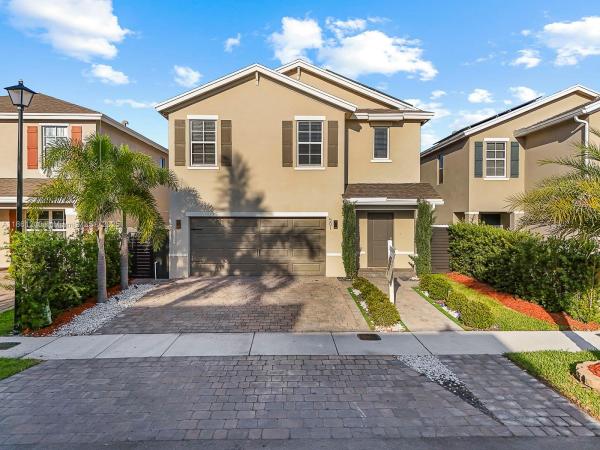 Royal Homes West, 501 NE 6th Ct, Florida City, Florida 33034, image 1