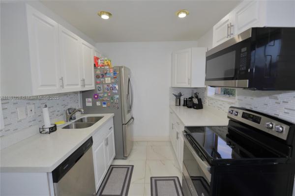 Boulevard Heights, 1330 N 69th Ave, Hollywood, Florida 33024, image 3