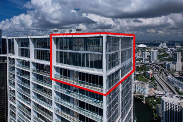 Icon Brickell Tower 1, 465 Brickell Ave 5701, Miami, Florida 33131, image 1