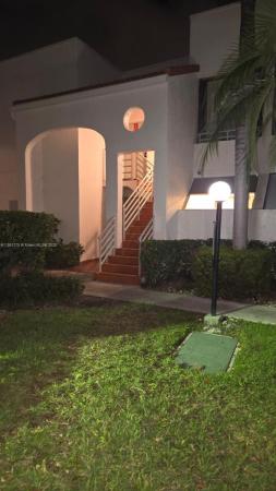 Mariner Village Garden, 3558 Magellan Cir #132, Aventura, Florida 33180, image 2