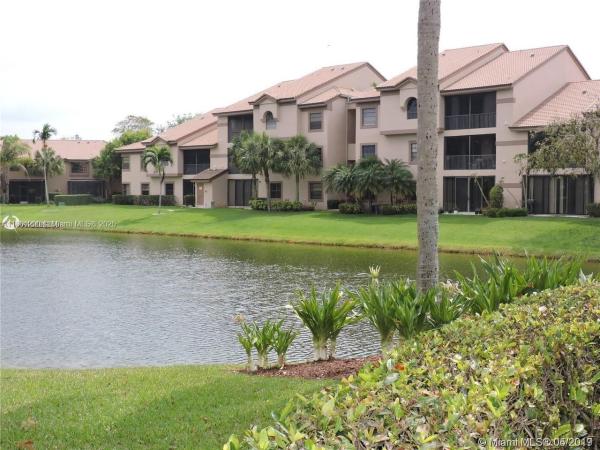 Optima Village At Fountain Spring, 10700 NW 14th St #154, Plantation, Florida 33322, image 1