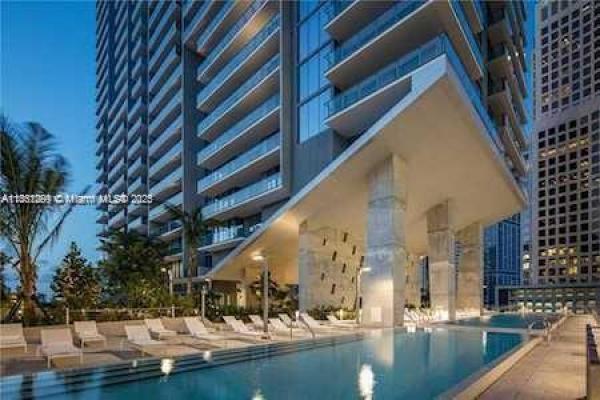 Reach Brickell City Centre, 68 SE 6th St #2911, Miami, Florida 33131, image 1