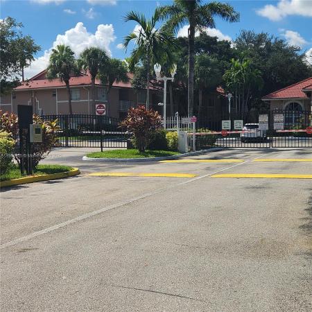 Serenity Palms, 3251 Sabal Palm Mnr #208, Davie, Florida 33024, image 3