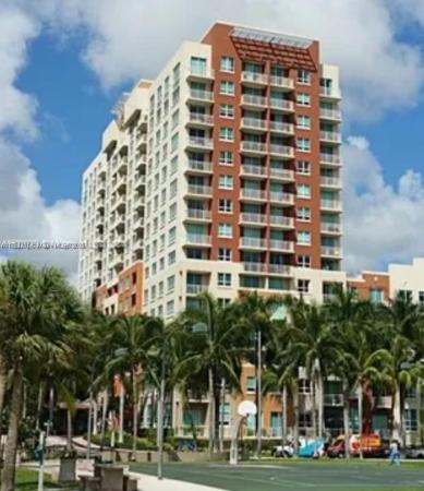 Cite On The Bay East, 2000 N Bayshore Dr 801, Miami, Florida 33137, image 1
