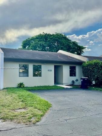 5106 SW 138th Ave Cir #5106, Unincorporated Dade County, Florida 33175, image 1
