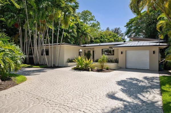 12790 Griffing Blvd, Miami, Florida 33161, image 1