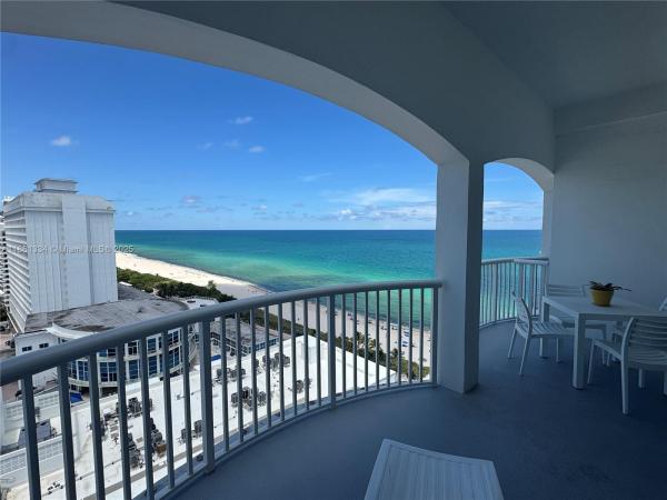 The Carriage House, 5401 Collins Ave #1509, Miami Beach, Florida 33140, image 1