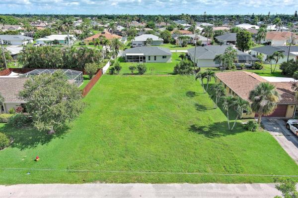 Cape Coral, 225 SW 46th Ter, Cape Coral, Florida 33914, image 1