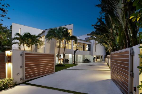 Sans Souci, 144 N Prospect Dr, Coral Gables, Florida 33133, image 1