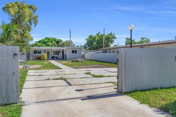 2930 NW 90th St, Miami, Florida 33147, image 1