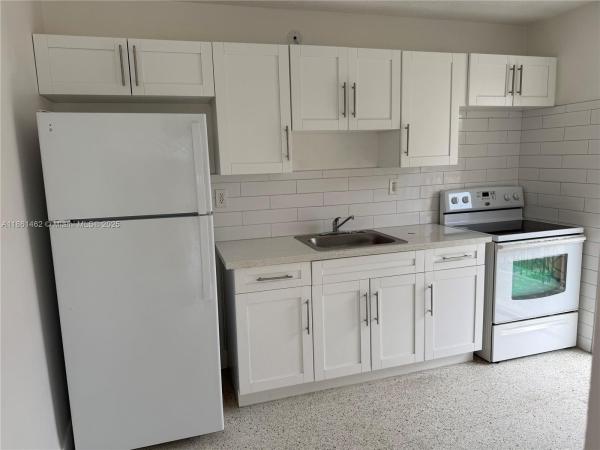 55 W 7th St #16, Hialeah, Florida 33010, image 1
