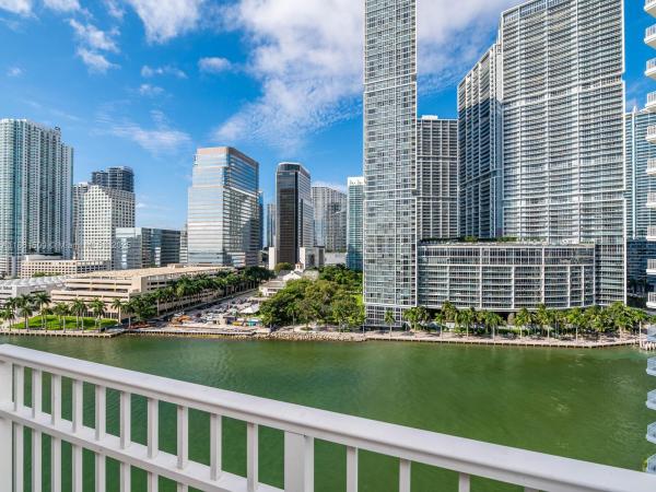 Courvoisier Courts, 701 Brickell Key Blvd 1504, Miami, Florida 33131, image 1