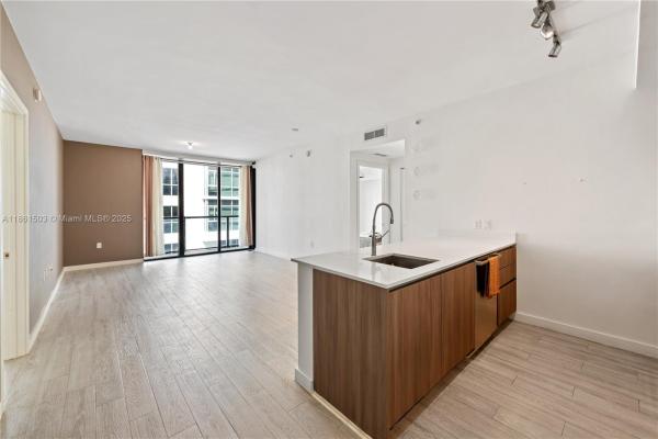 Cassa Brickell, 201 SW 17th Rd #502, Miami, Florida 33129, image 1