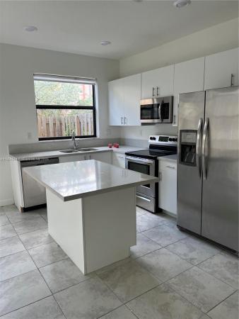 316 NE 208th Ter, Unincorporated Dade County, Florida 33179, image 1