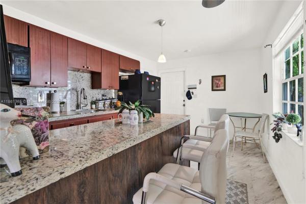 2305 NE 135th Ter, Miami, Florida 33181, image 1