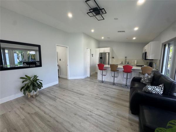 17201 SW 142nd Ct #17201, Unincorporated Dade County, Florida 33177, image 1