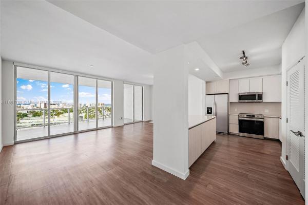 Flamingo South Beach, 1500 Bay Rd #C-0611, Miami Beach, Florida 33139, image 1
