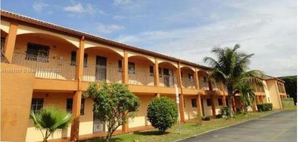Hialeah Gardens, Florida 33018, image 1
