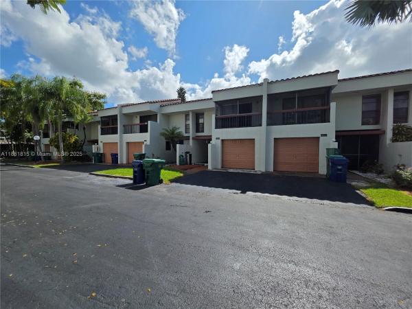 Courts Of Inverrary, 6509 Racquet Club Dr #45, Lauderhill, Florida 33319, image 1