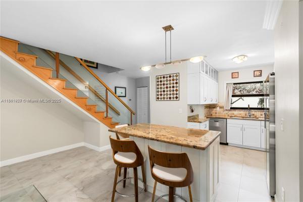 Sandpiper Point, 2159 N 14th Ave, Hollywood, Florida 33020, image 1