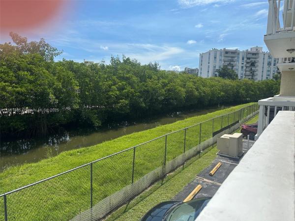 Woodcreek, 1801 NE 140th St #111, North Miami, Florida 33181, image 1