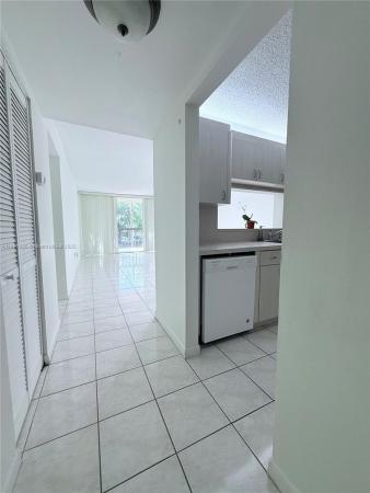 10835 SW 112 Ave 206, Unincorporated Dade County, Florida 33176, image 1