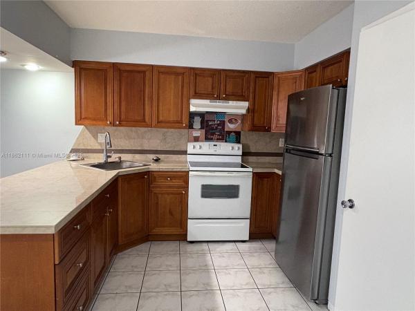 Knoll Ridge, 5131 NE 18th Ter, Fort Lauderdale, Florida 33308, image 1