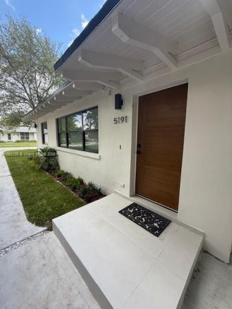 5191 SW 67th Ave, South Miami, Florida 33155, image 1