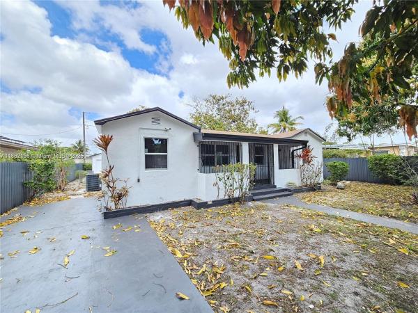 11712 NW 3rd Ave, Unincorporated Dade County, Florida 33168, image 1