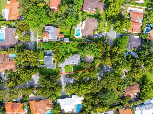 Coral Gables Country Club, 3807 Durango St, Coral Gables, Florida 33134, image 1