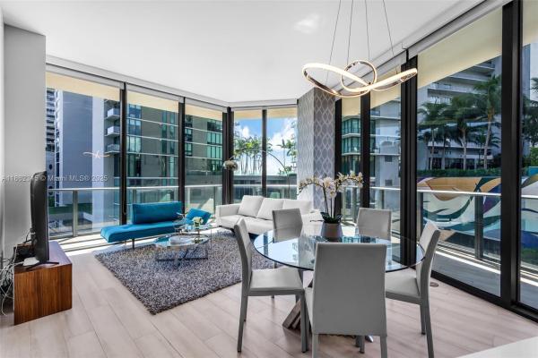 Paraiso Bayviews, 501 NE 31 St 306, Miami, Florida 33137, image 1