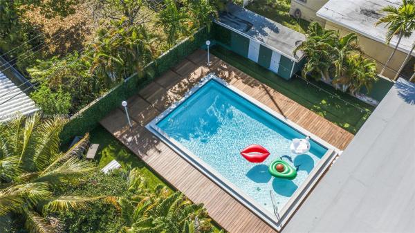 Brickell Estates, 620 SW 22nd Rd, Miami, Florida 33129, image 1