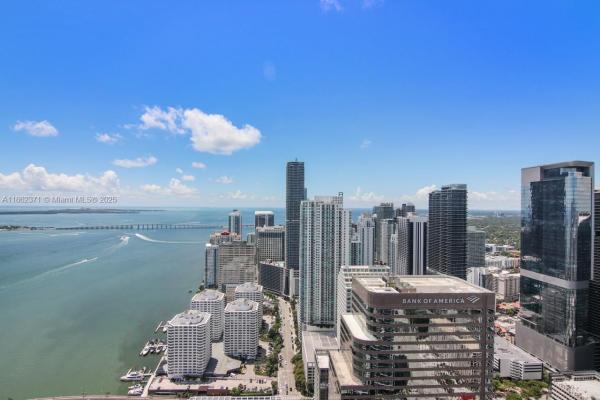 Icon Brickell Tower 2, 495 Brickell Ave #5609, Miami, Florida 33131, image 2