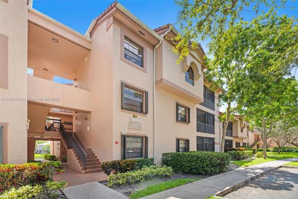 Optima Village At Fountain Spring, 10700 NW 14th St #154, Plantation, Florida 33322, image 1