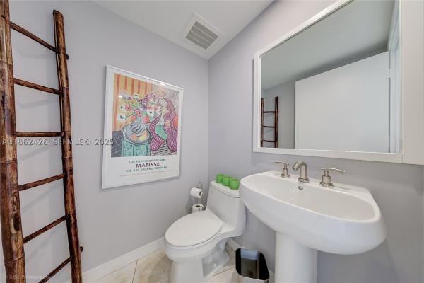 Carbonell, 901 Brickell Key Blvd #2701, Miami, Florida 33131, image 2