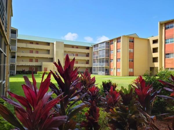 Royal Point, 3610 NW 21st St #205, Lauderdale Lakes, Florida 33311, image 1