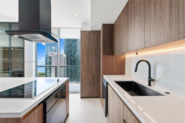 Axis On Brickell North, 1111 SW 1st Ave #3719-N, Miami, Florida 33130, image 2