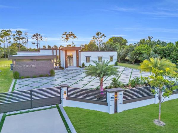 Goulds No HOA, Goulds, Florida 33032, image 3