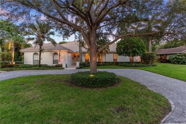 Clinton Grove Estates, 16121 SW 83rd Ave, Palmetto Bay, Florida 33157, image 2