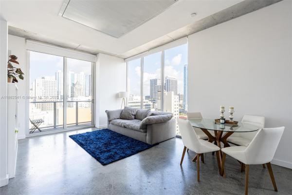 Centro, 151 SE 1st St #1610, Miami, Florida 33131, image 1