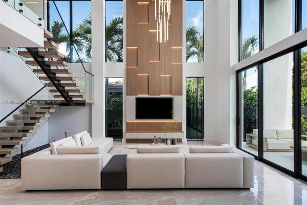 Westmoreland, 1351 SW 16th St, Miami, Florida 33145, image 2