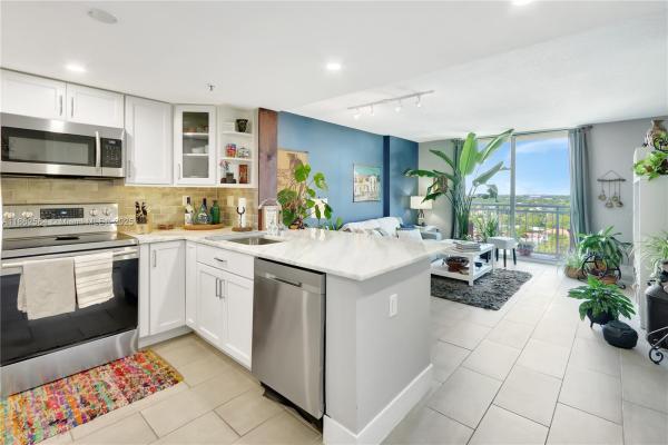 The Aston, 3000 Coral Way #1105, Miami, Florida 33145, image 2