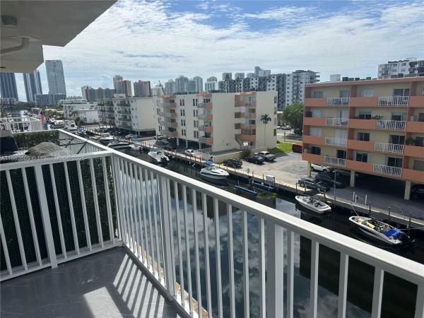 Venice Isle, 3536 NE 168th St #505, North Miami Beach, Florida 33160, image 1