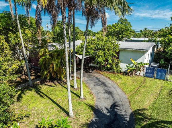 Cutler Ridge, 9241 Marine Dr, Cutler Bay, Florida 33189, image 2